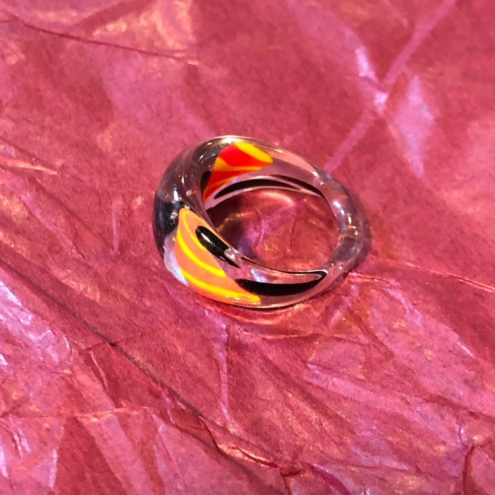 Ring - Picture 3 of 4